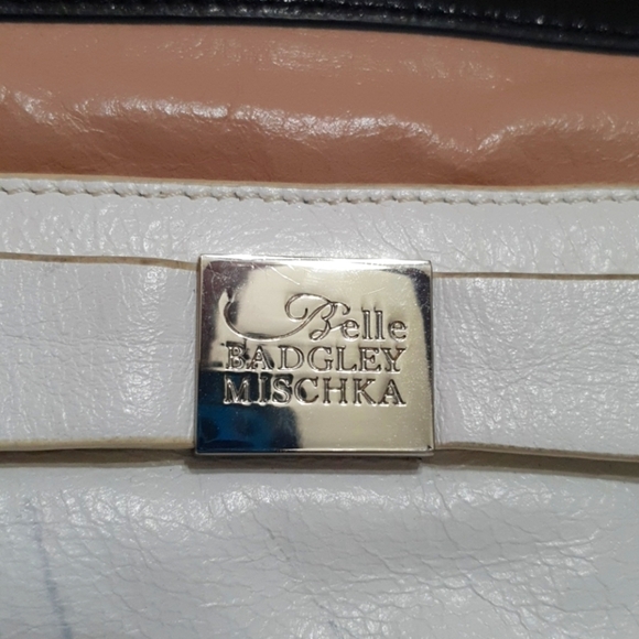 Badgley Mischka three-toned Crossbody shoulder Bag - Picture 3 of 9